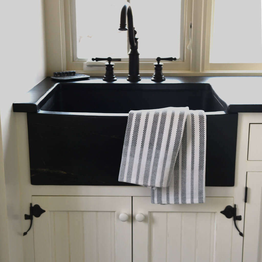 Black & White Dish Towels & Cloths